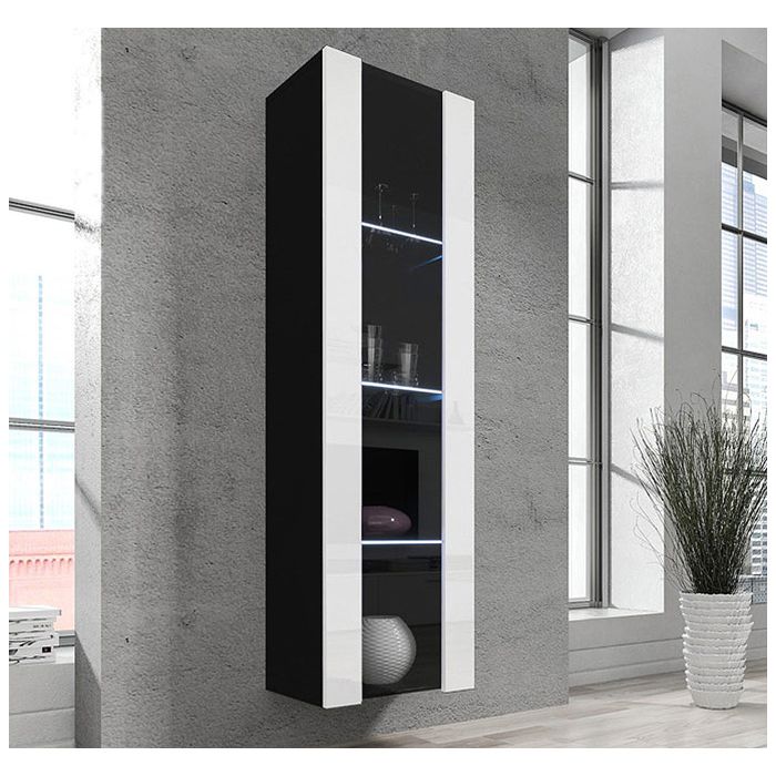 vitrine_nora_preto_branco_1